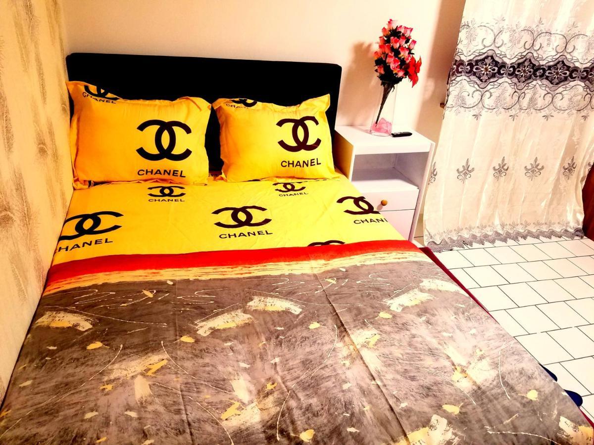 Ferienwohnung In Friedberg フリートベルク エクステリア 写真