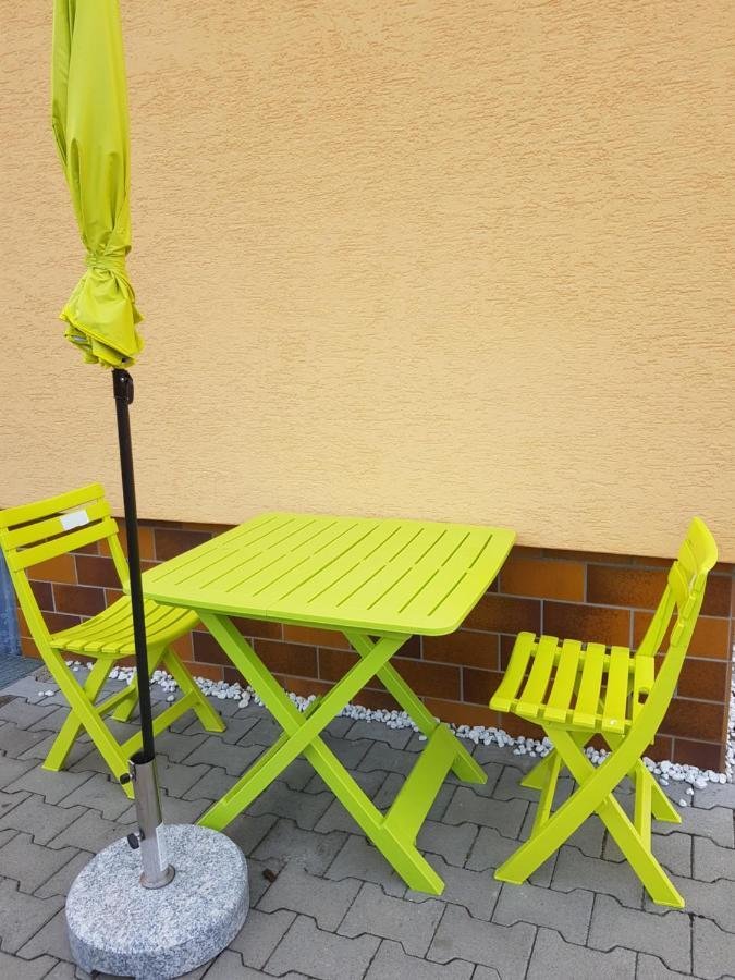Ferienwohnung In Friedberg フリートベルク エクステリア 写真